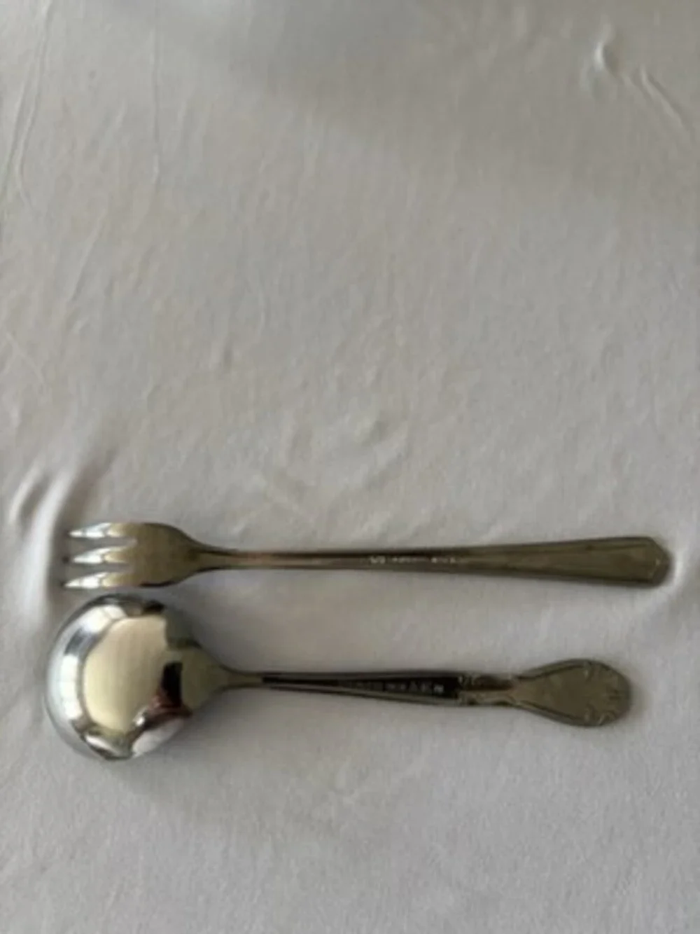 24+piece Stainless Steel Flatware Set Mixed W / Serving Utensils